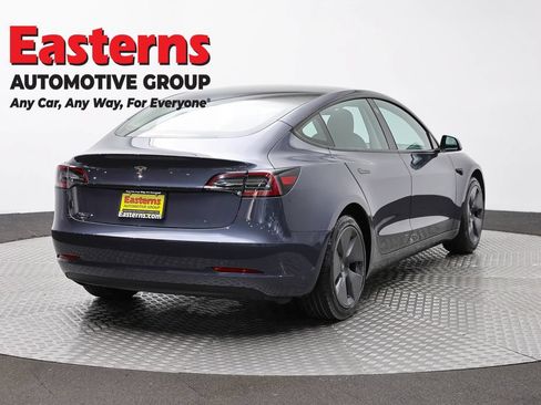 Used 2023 Tesla Model 3 Standard Range RWD image 5