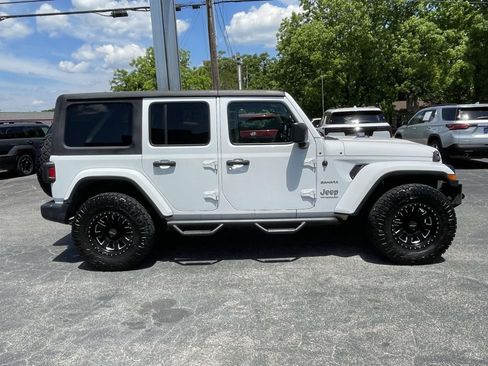 Used 2020 Jeep Wrangler Unlimited Sahara AWD/4WD image 2