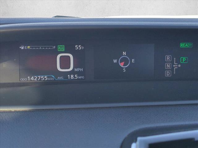 Used 2016 Toyota Prius Three w/ Advanced Technology Package FWD image 9