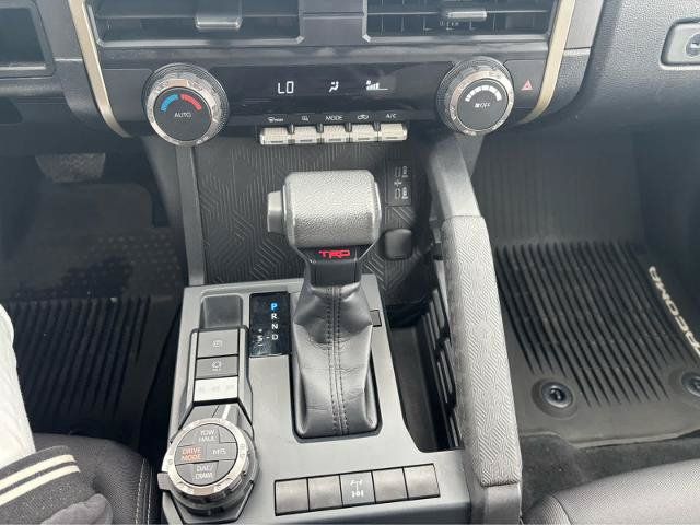 Used 2025 Toyota Tacoma TRD Off-Road AWD/4WD image 23