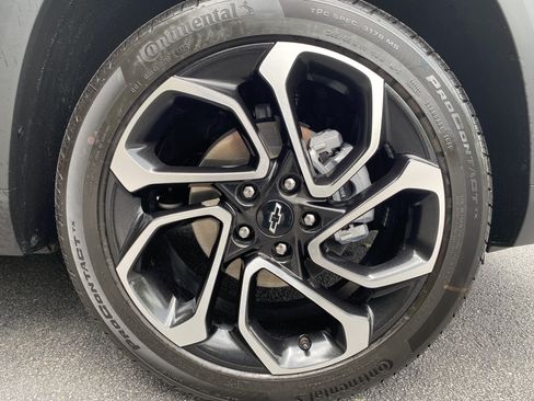 Used 2026 Chevrolet Trax RS FWD image 13