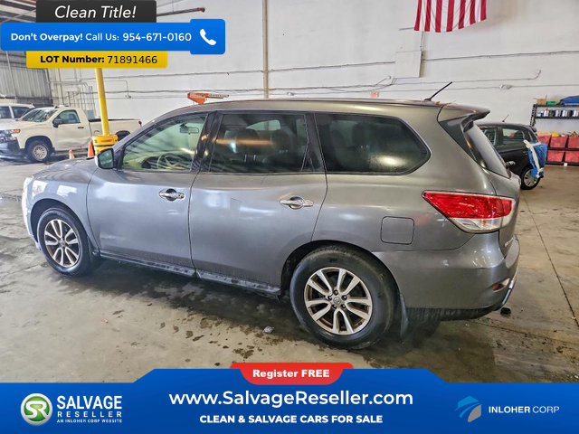 Used 2015 Nissan Pathfinder S FWD image 3