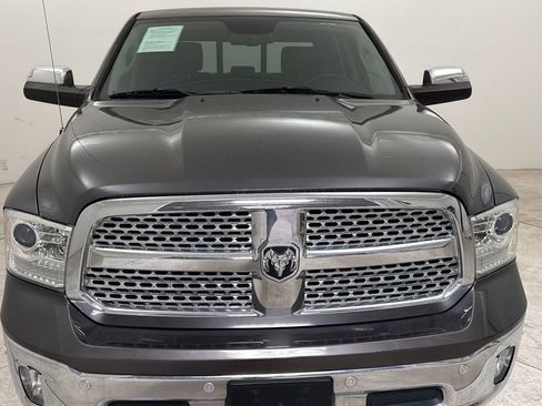 Used 2018 RAM 1500 Laramie w/ Convenience Group image 10
