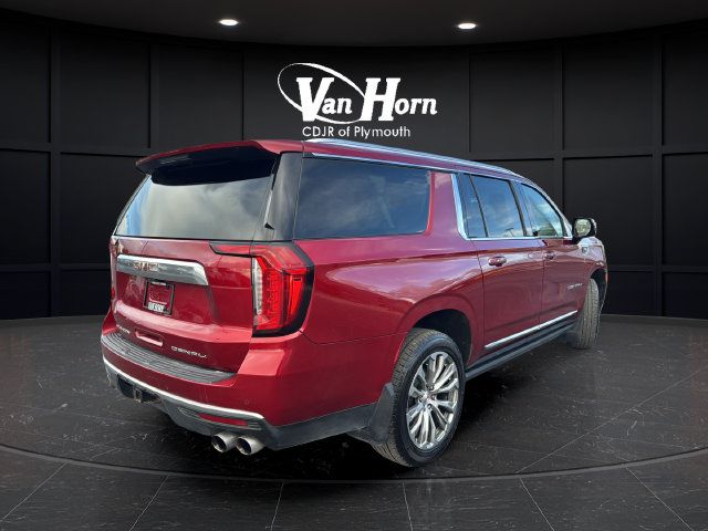 Used 2021 GMC Yukon XL Denali w/ Denali Premium Package AWD/4WD image 7