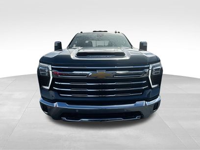 Used 2025 Chevrolet Silverado 2500 LTZ w/ LTZ Premium Package
