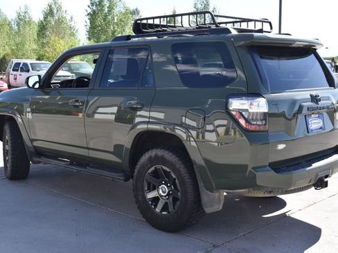 Used 2021 Toyota 4Runner Trail Special Edition AWD/4WD image 8