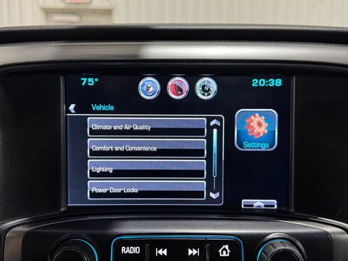 Used 2015 Chevrolet Silverado 2500 LT w/ LT Convenience Package image 15