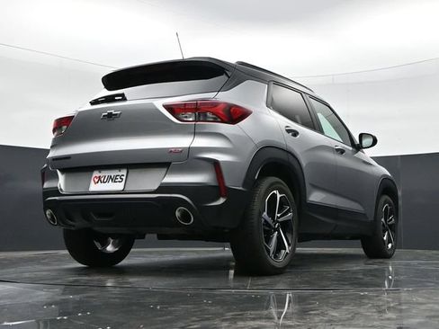 Used 2023 Chevrolet TrailBlazer RS FWD image 35