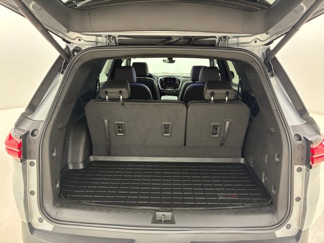 Certified 2023 Chevrolet Traverse LT w/ LT Premium Package AWD/4WD image 17