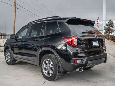 Used 2022 Honda Passport TrailSport image 5