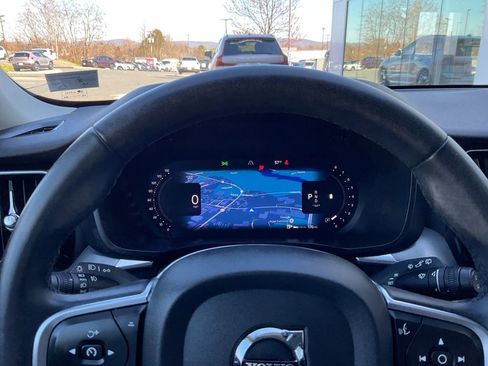 Certified 2023 Volvo XC60 B5 Core w/ Climate Package image 17