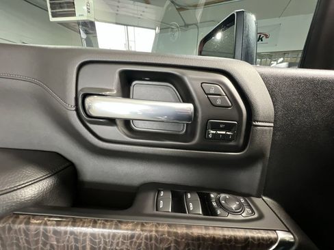Certified 2023 GMC Sierra 3500 Denali w/ Denali Ultimate Package image 24