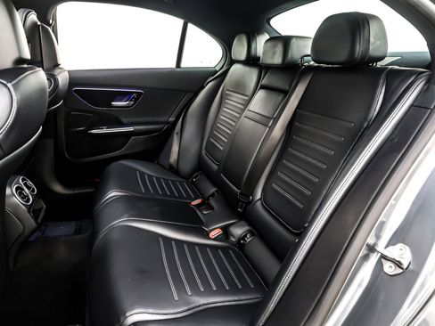 Used 2023 Mercedes-Benz C 300 Sedan image 9