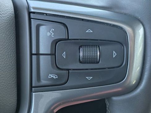 Used 2023 Chevrolet Tahoe Z71 w/ Z71 Off-Road Package image 30