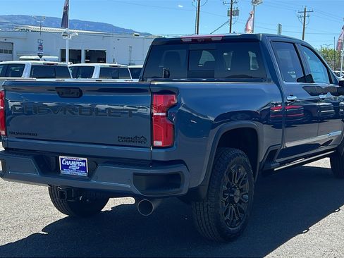 New 2026 Chevrolet Silverado 2500 High Country w/ High Country Premium Package AWD/4WD image 5