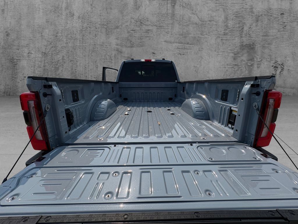 New 2026 Ford F450 Platinum w/ Platinum Plus Package AWD/4WD image 23