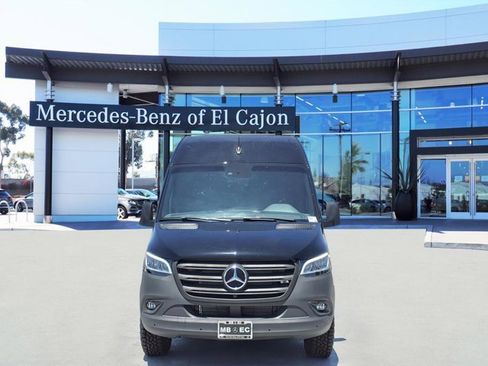 New 2023 Mercedes-Benz Sprinter 2500 image 2