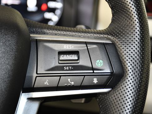 Used 2024 Mitsubishi Outlander SEL AWD/4WD image 21