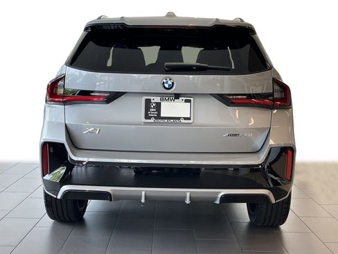 New 2025 BMW X1 xDrive28i w/ Technology Package image 26
