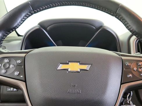 Used 2022 Chevrolet Colorado Z71 w/ Trail Boss Package AWD/4WD image 25