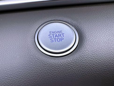 Used 2023 Hyundai Elantra SEL w/ Cargo Package FWD image 23