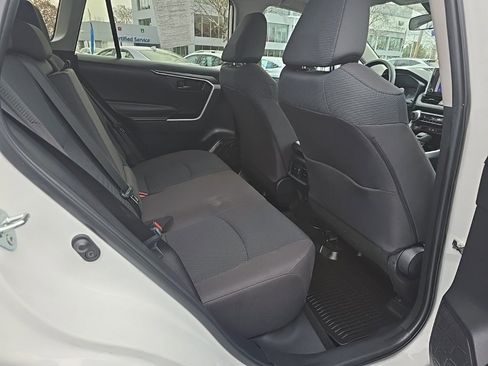 Certified 2023 Toyota RAV4 LE image 14