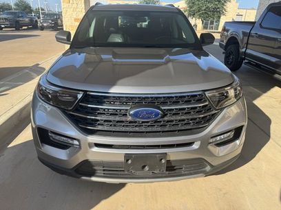 Used 2024 Ford Explorer XLT w/ Equipment Group 202A