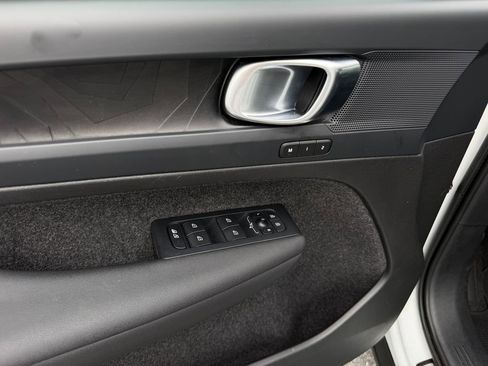 Certified 2023 Volvo C40 P8 Recharge Plus AWD/4WD image 29