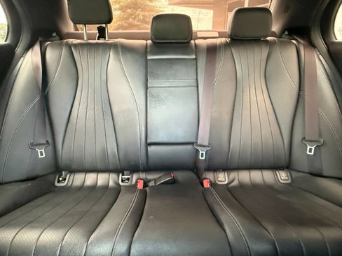 Used 2019 Mercedes-Benz E 300 4MATIC image 44