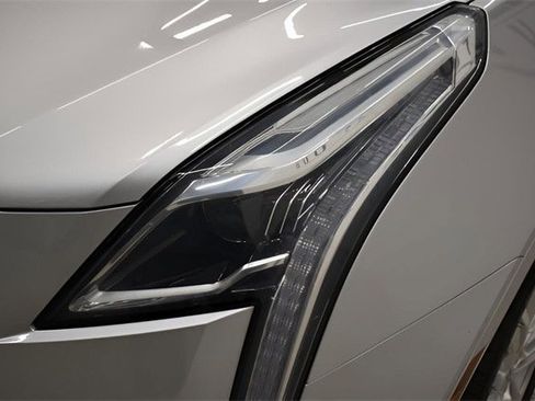 Used 2018 Cadillac XT5 Premium Luxury image 31