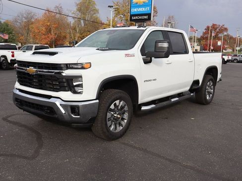 Used 2026 Chevrolet Silverado 2500 LT image 24