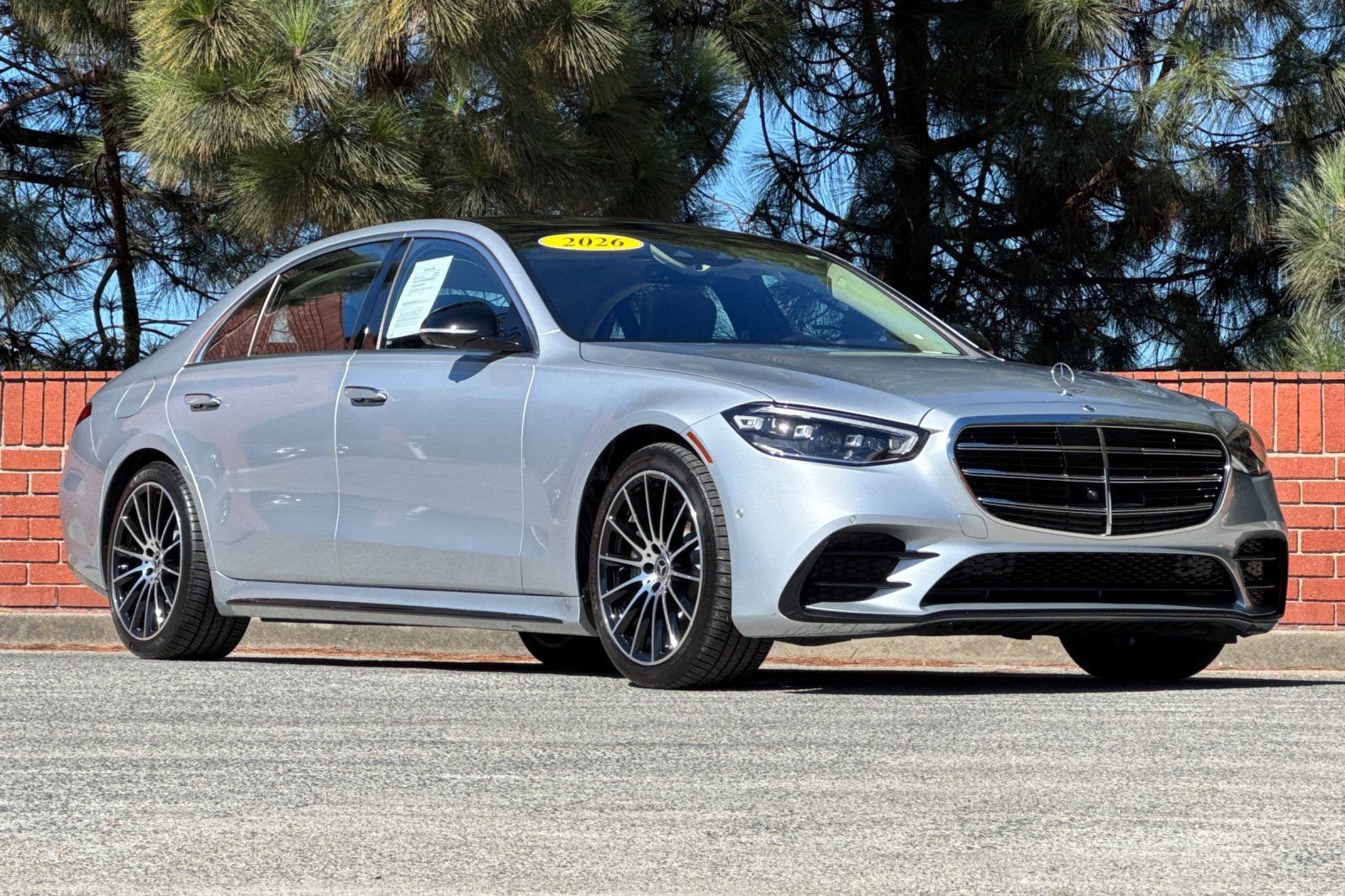 Used 2022 Mercedes-Benz S 500 4MATIC image 2