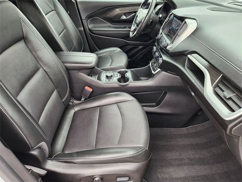 Used 2022 GMC Terrain SLT w/ Infotainment Package II image 14