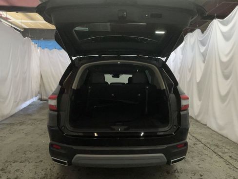 Used 2024 Honda Pilot Elite image 16