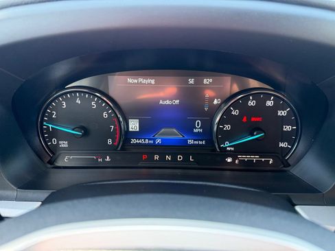 Used 2024 Ford Explorer XLT w/ Equipment Group 202A AWD/4WD image 15