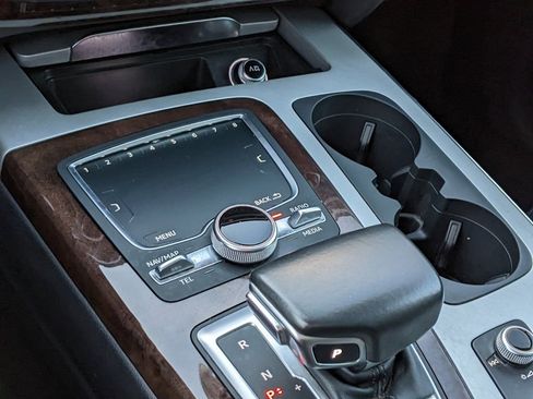 Used 2018 Audi Q7 2.0T Premium Plus w/ Premium Plus Package image 19