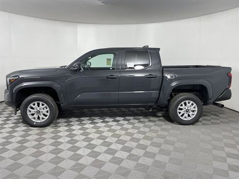 New 2026 Toyota Tacoma SR AWD/4WD image 4