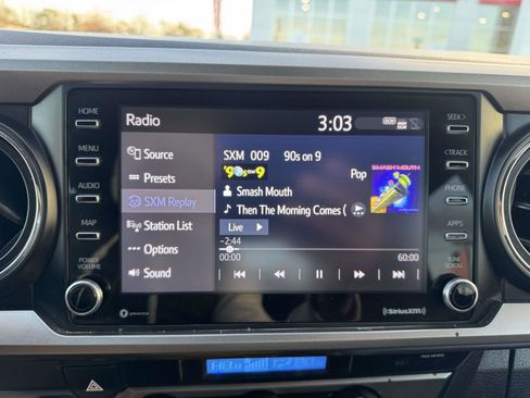 Certified 2022 Toyota Tacoma SR5 image 42