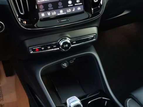 New 2026 Volvo XC40 B5 Plus w/ Protection Package Premier AWD/4WD image 28