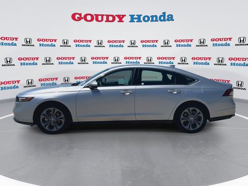 Certified 2023 Honda Accord EX image 5