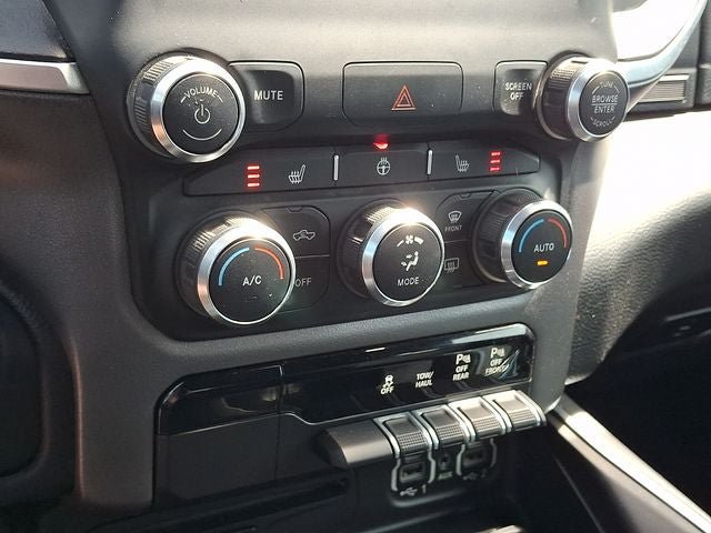 Used 2019 RAM 1500 Big Horn AWD/4WD image 15