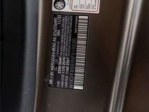 Used 2022 Mercedes-Benz SL 63 AMG 4MATIC w/ AMG Aerodynamic Package image 53