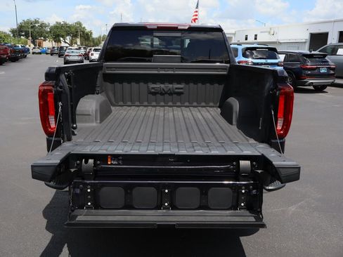 Certified 2024 GMC Sierra 1500 SLT w/ SLT Premium Plus Package AWD/4WD image 26