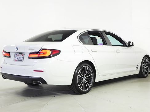 Certified 2023 BMW 530i w/ Convenience Package RWD image 7