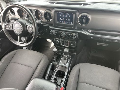 Certified 2022 Jeep Wrangler Sport AWD/4WD image 14