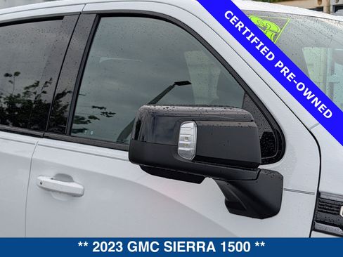 Used 2023 GMC Sierra 1500 AT4 w/ Technology Package AWD/4WD image 11