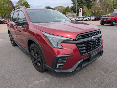 Used 2023 Subaru Ascent Onyx Edition AWD/4WD image 8