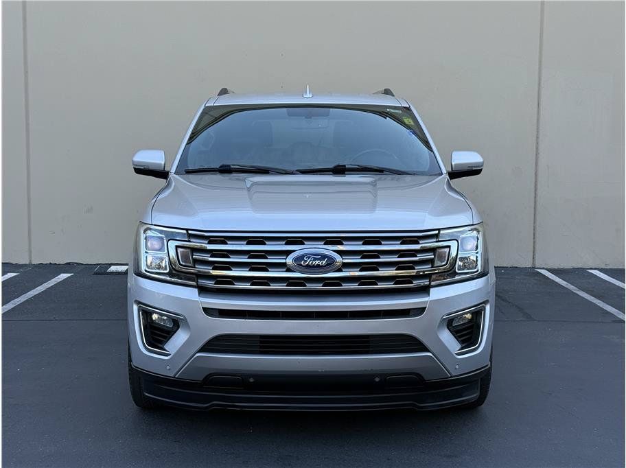 Used 2019 Ford Expedition Limited RWD image 3