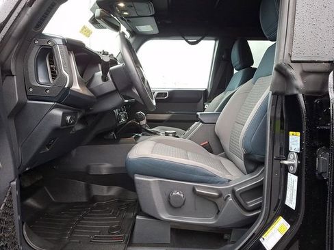 Used 2022 Ford Bronco Outer Banks AWD/4WD image 15