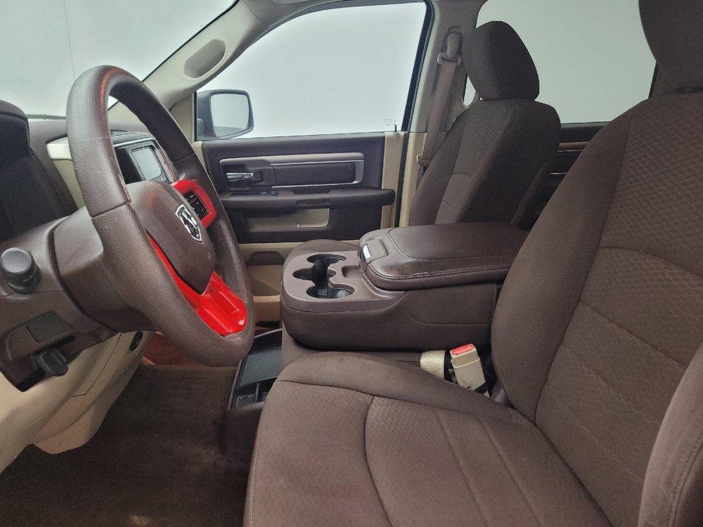 Used 2013 RAM 1500 Classic SLT AWD/4WD image 17
